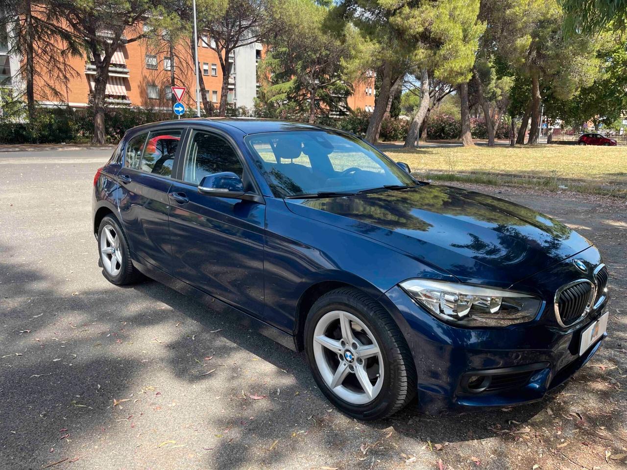 Bmw 116 116d Urban 5p 1.5 diesel Manuale NEOPATENTATI E6B