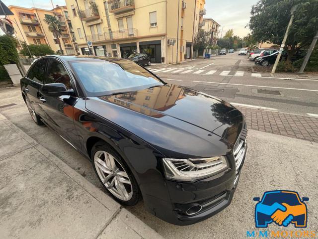AUDI A8 3.0 TDI 262 CV ultra quattro tiptronic