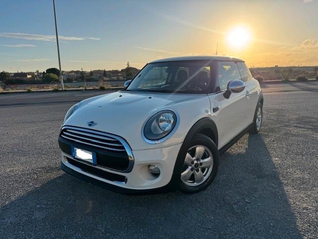 Mini Cooper 1.5 One D