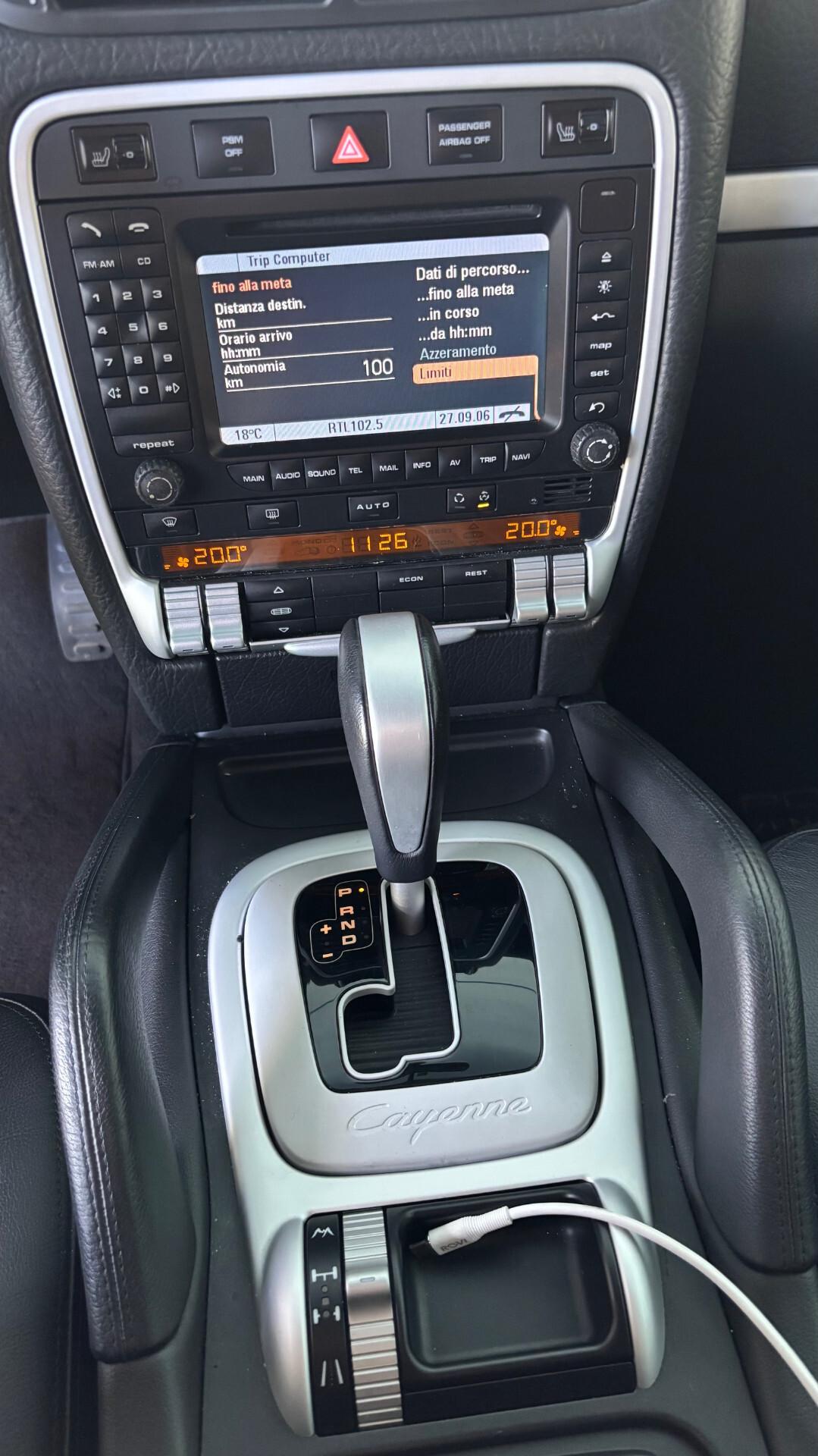 Porsche Cayenne 3.2 V6 cat