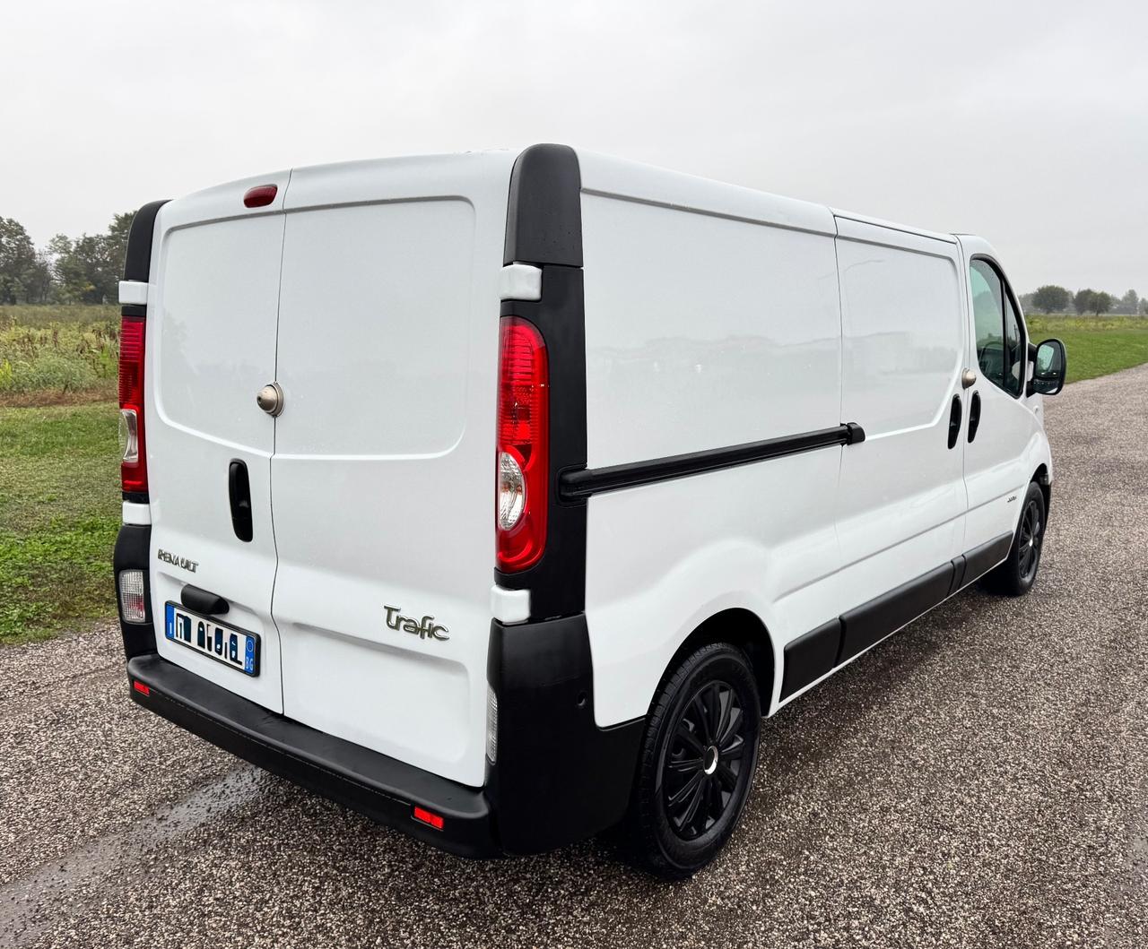RENAULT TRAFIC 2.0 CTDI 115 FURGONE VAN AUTOCARRO