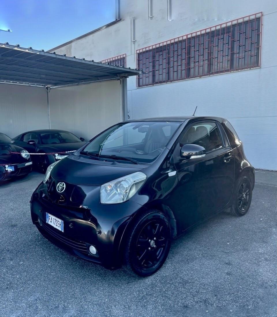 Toyota iQ 1.4 DIESEL RARISSIMA