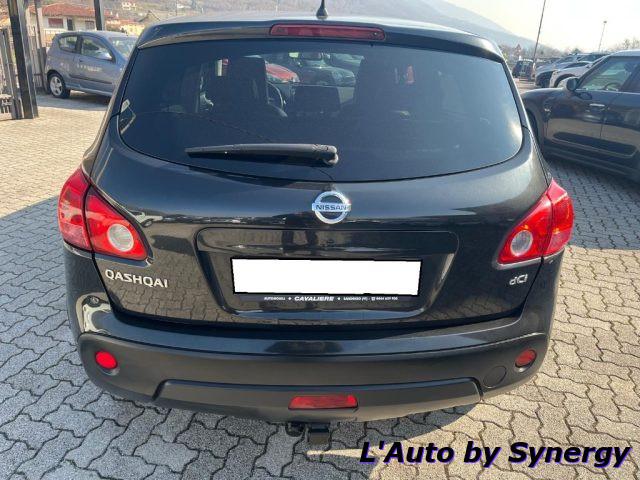 NISSAN Qashqai 2.0 dCi DPF Tekna