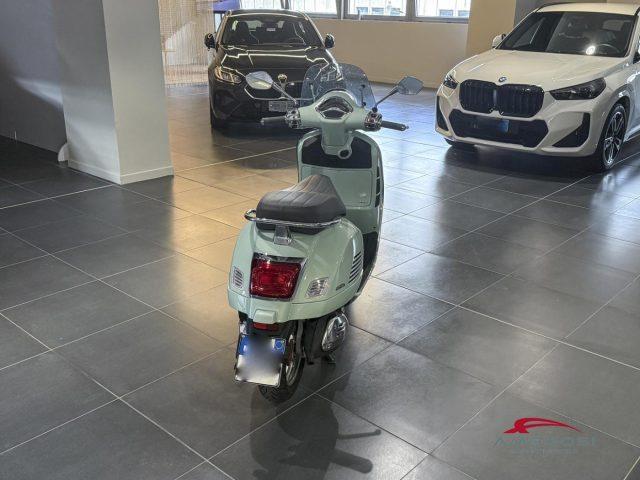 PIAGGIO 1 VESPA GTS 30
