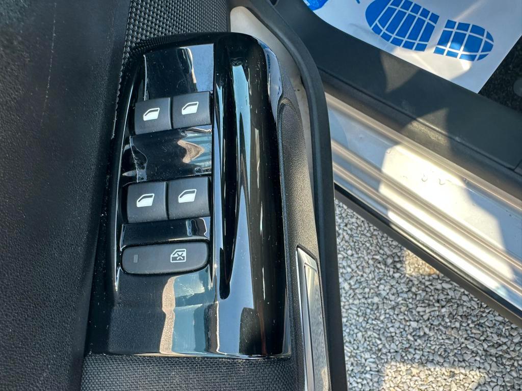Citroen C3 1.6 bluehdi Shine s&s 75cv
