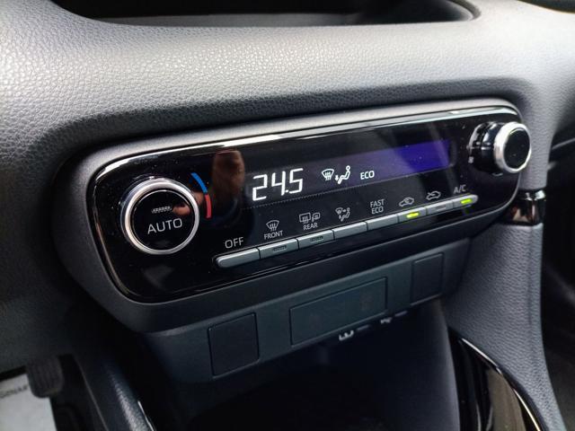 TOYOTA Yaris 1.5 Hybrid 5 porte Trend