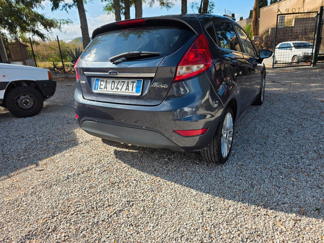 Ford Fiesta 1.4 TDCi 5p. Titanium