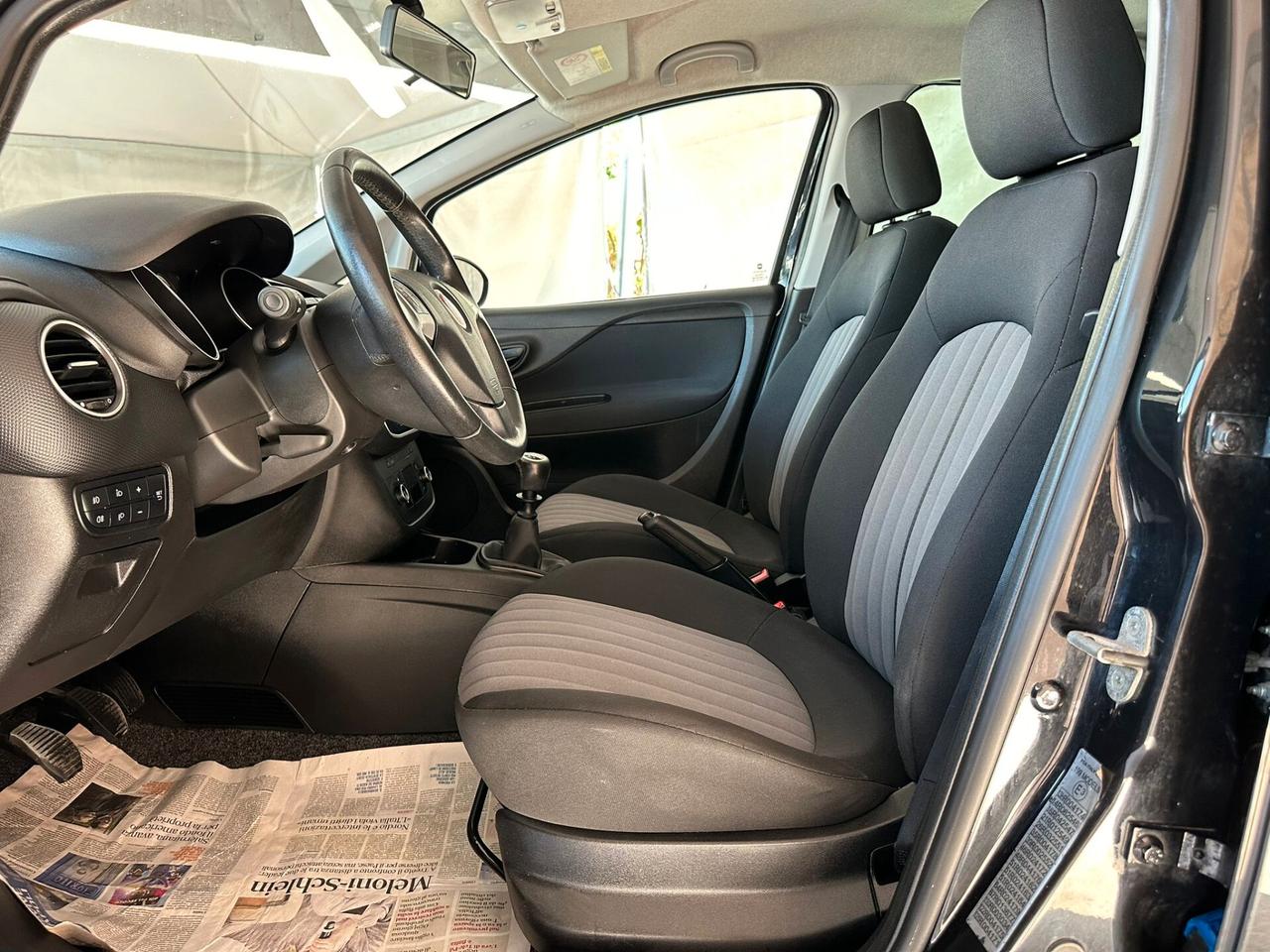 Fiat Punto 1.2 8V 5 porte Street