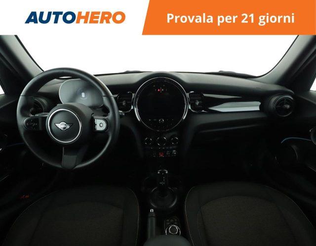 MINI Cooper 1.5 Cooper Essential 5 porte