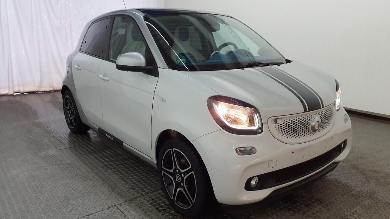Smart ForFour 70 1.0 Proxy (in arrivo da casa madre mercedes)