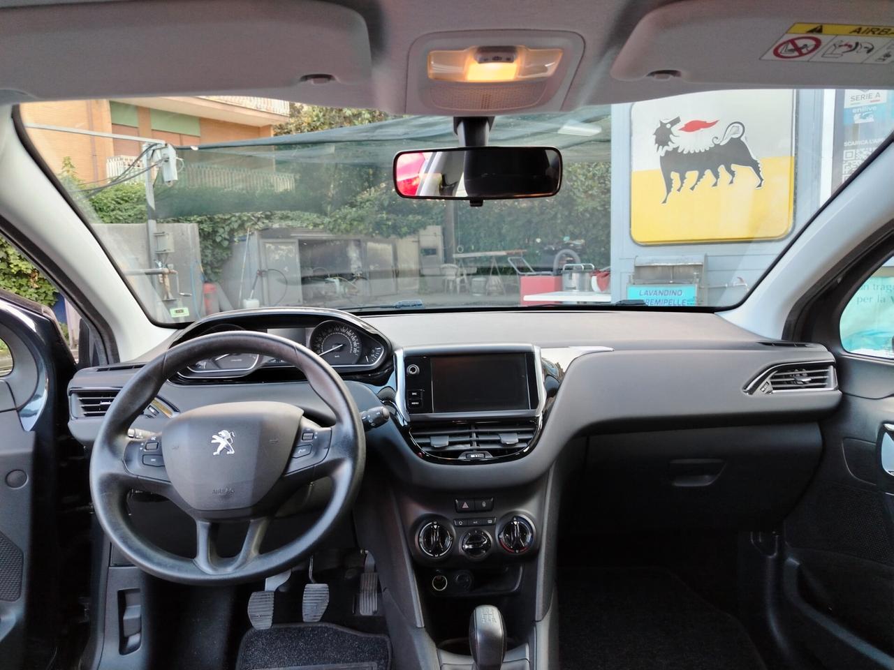 Peugeot 208 PureTech 82 3 porte Access