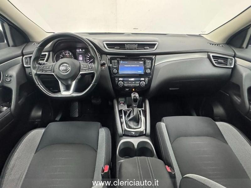 Nissan Qashqai 1.2 DIG-T N-Connecta (TETTO PAN.)