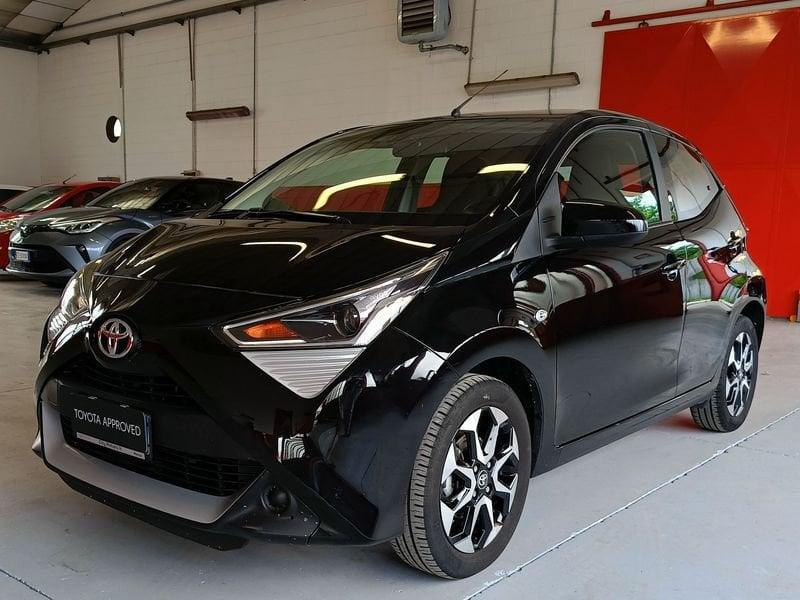 Toyota Aygo Connect 1.0 VVT-i 72 CV 5 porte x-play