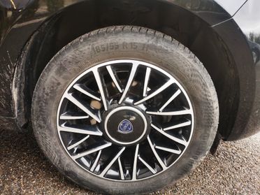 LANCIA Ypsilon 3ª serie Ypsilon 1.2 69 CV 5 po...