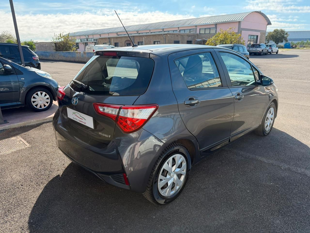 Toyota Yaris 1.5 Hybrid 5 porte Active