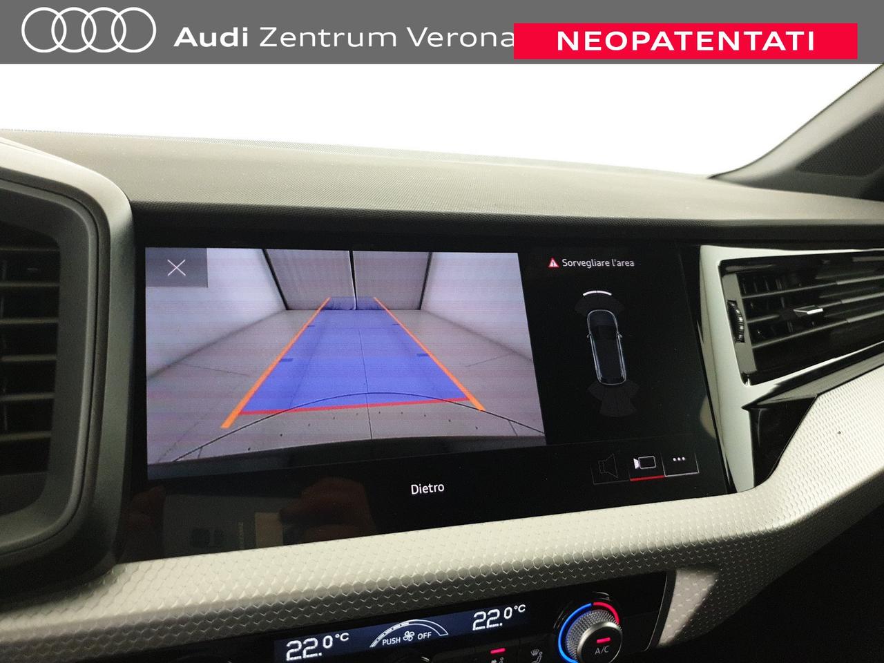 Allstreet 30TFSI 116CV S tronic Identity Contrast