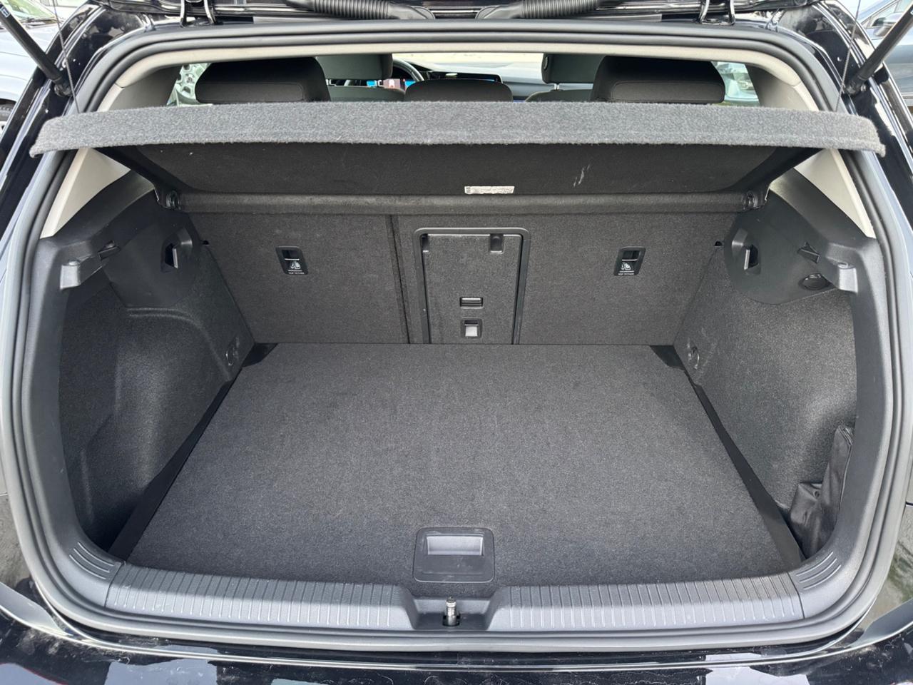 Volkswagen Golf 1.5 TGI 130Cv DSG Life