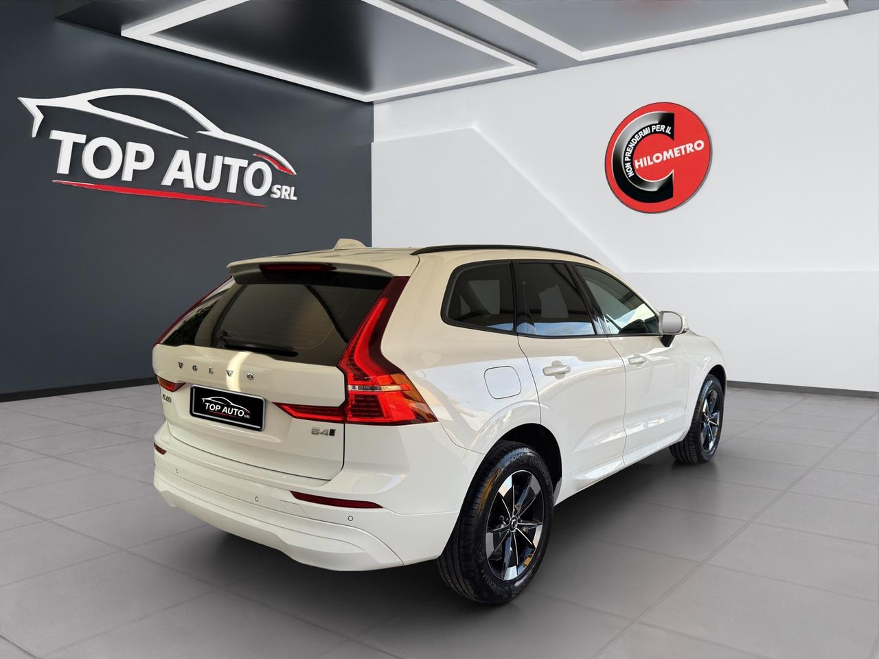 VOLVO XC60 B4 AWD MILD HYBRID MOMENTUM - 2021