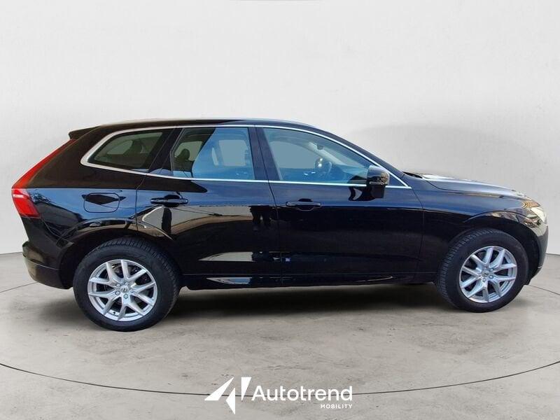 Volvo XC60 B4 197+14 CV AWD Automatica Mild Hybrid Momentum Pro