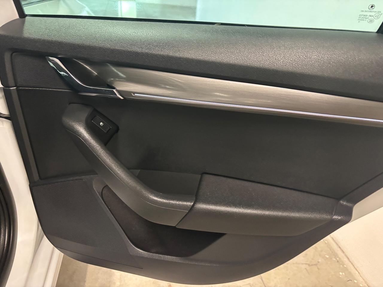 Skoda Octavia 1.4 TSI METANO AUT. |alcantara/pelle|