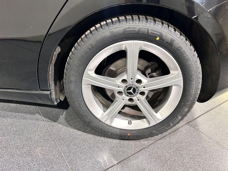 Mercedes-Benz Classe A A 180 d Automatic Business Extra Autom.
