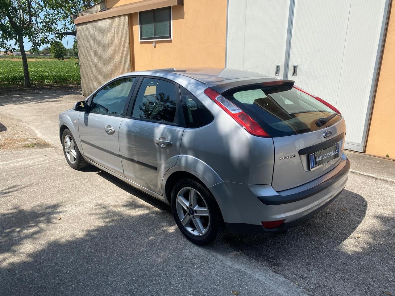 FORD FOCUS 1.6 TDCI BERLINA MOLTO BELLA GUARDA