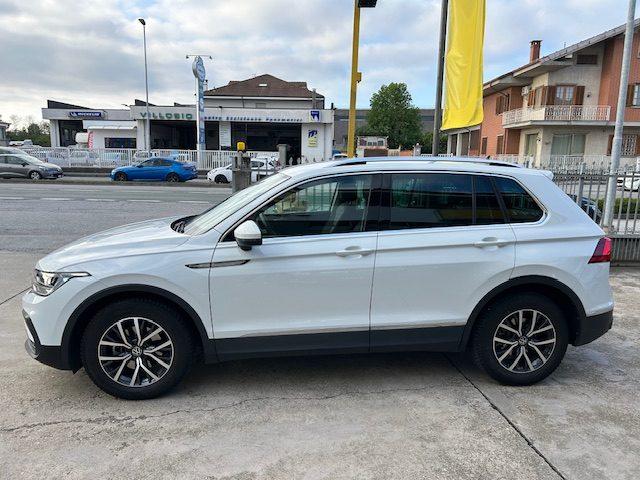 VOLKSWAGEN Tiguan 2.0 TDI 150 CV SCR DSG Life UNICO PROPRIETARIO