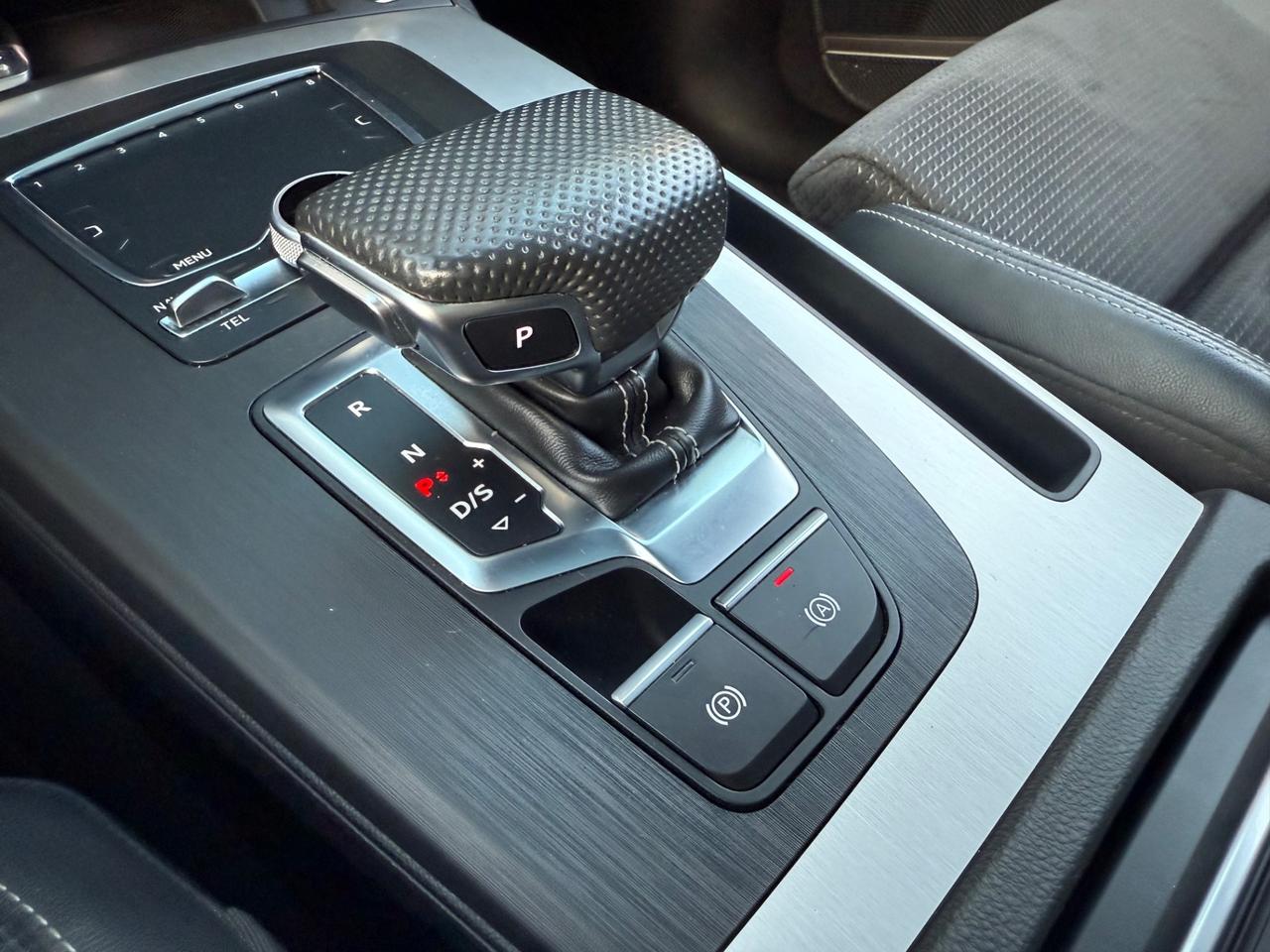 Audi Q5 55 TFSI e quattro S tronic line plus