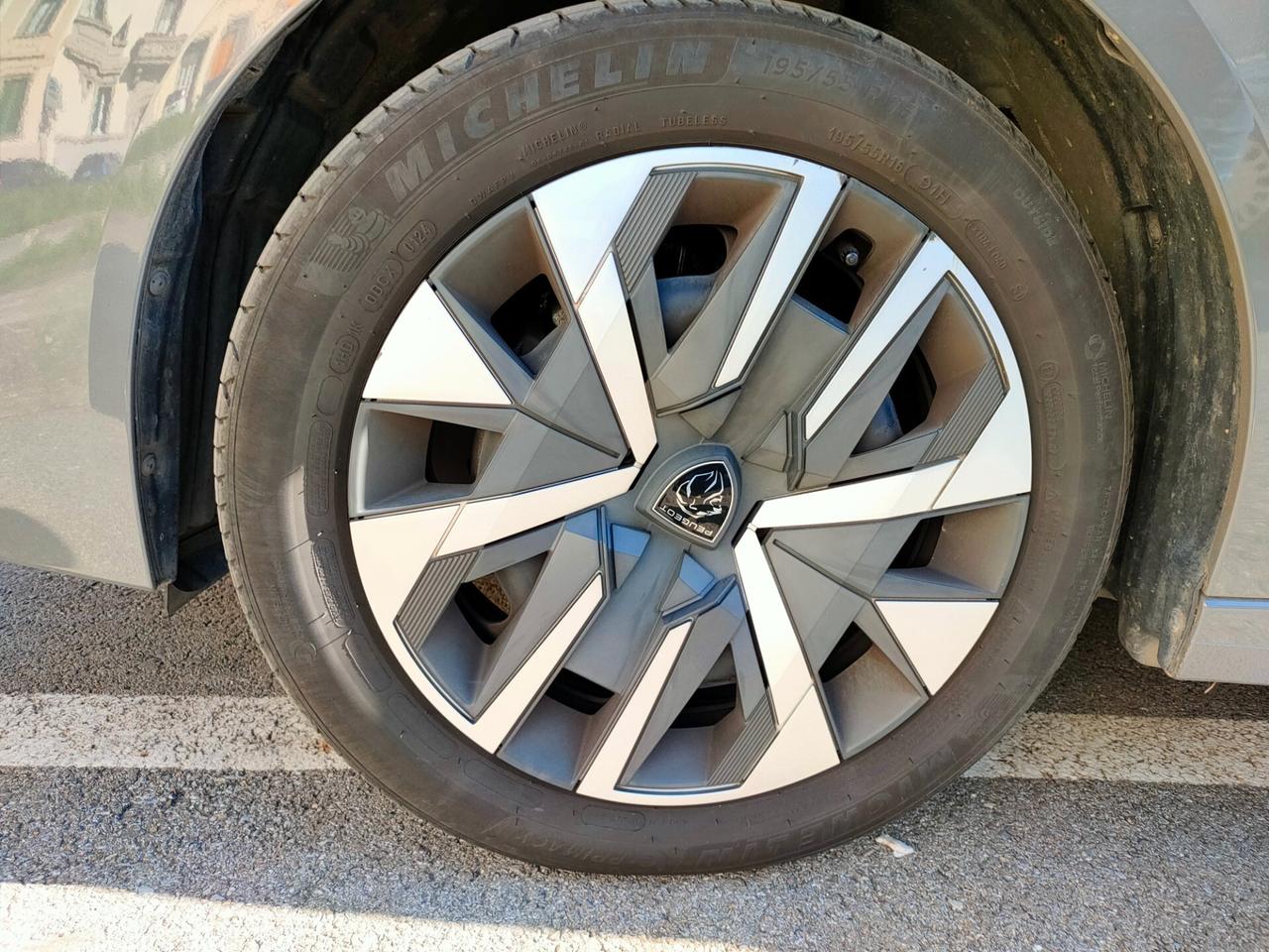 Peugeot 208 PureTech 75 Stop&Start 5p. Active