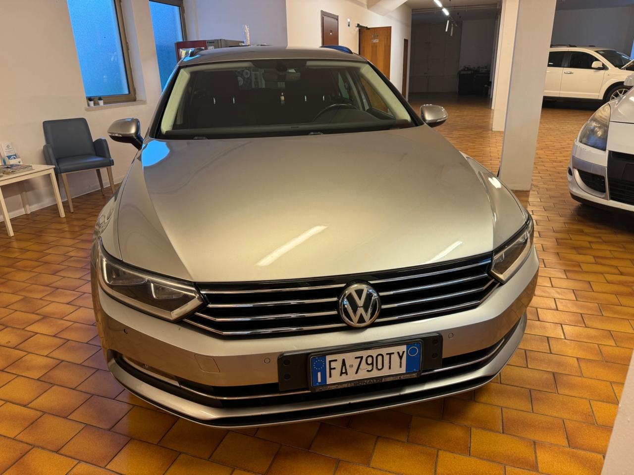 Volkswagen Passat 2.0 TDI CAMBIO AUT DSG EURO 6