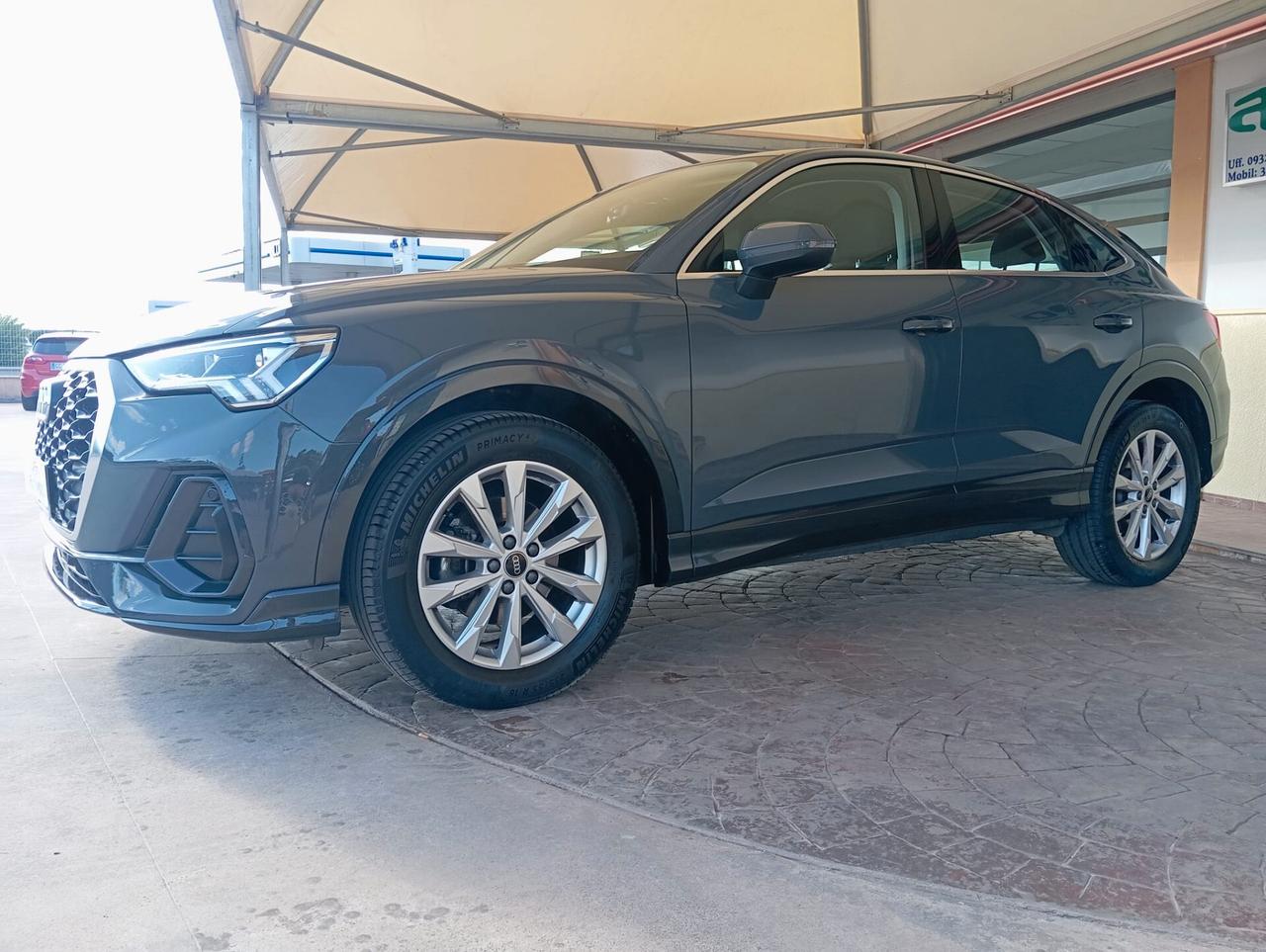 Audi Q3 35 TDI quattro S tronic Business