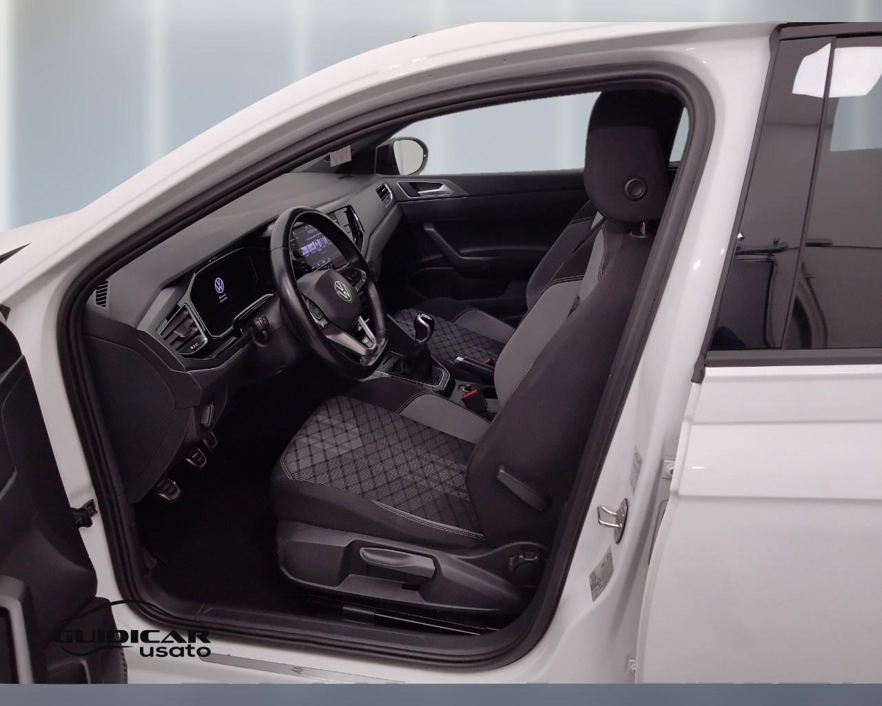 VOLKSWAGEN Taigo - Taigo 1.0 tsi R-Line 110cv