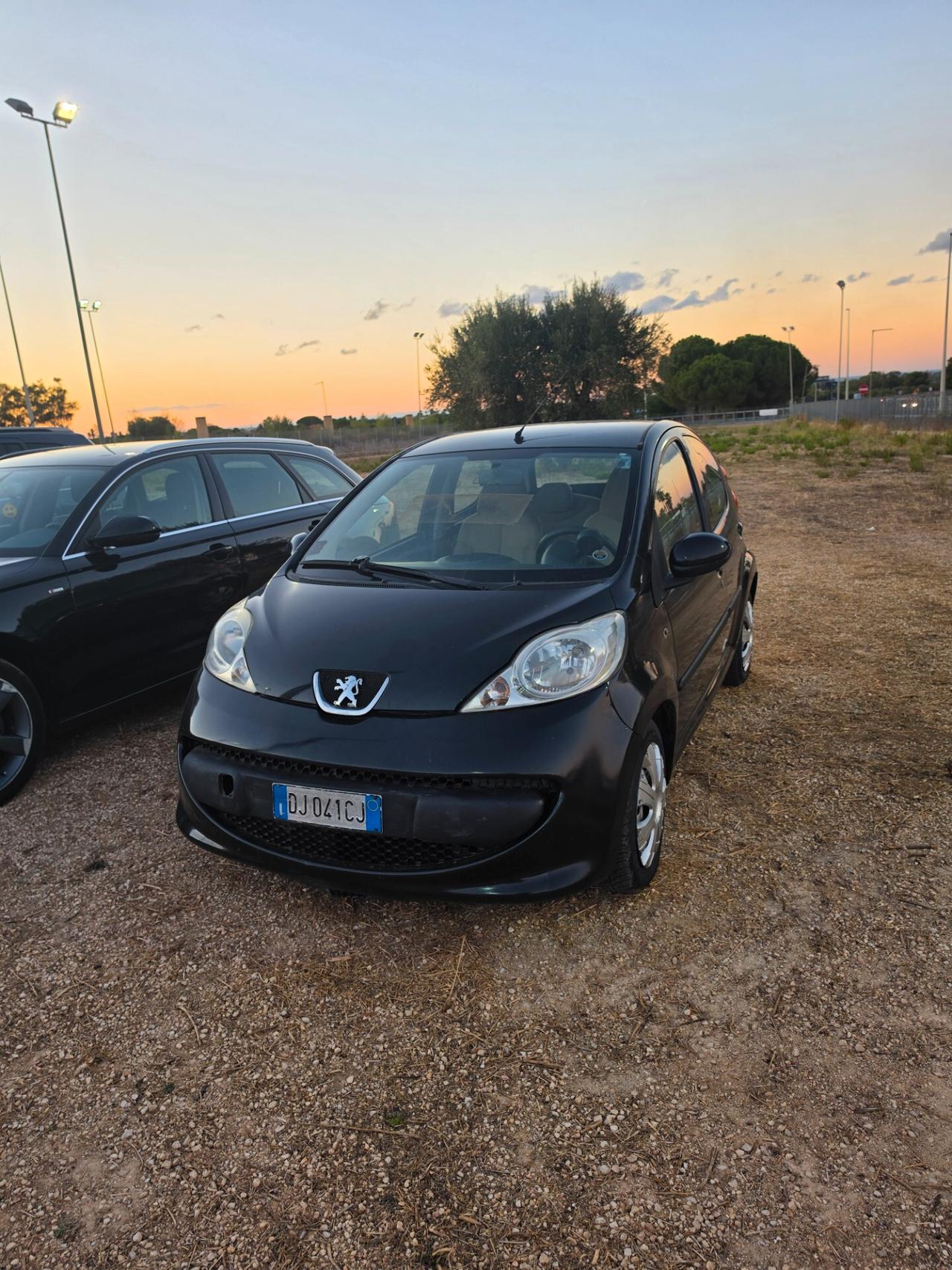 Peugeot 107 1.0 68CV 5p. Desir