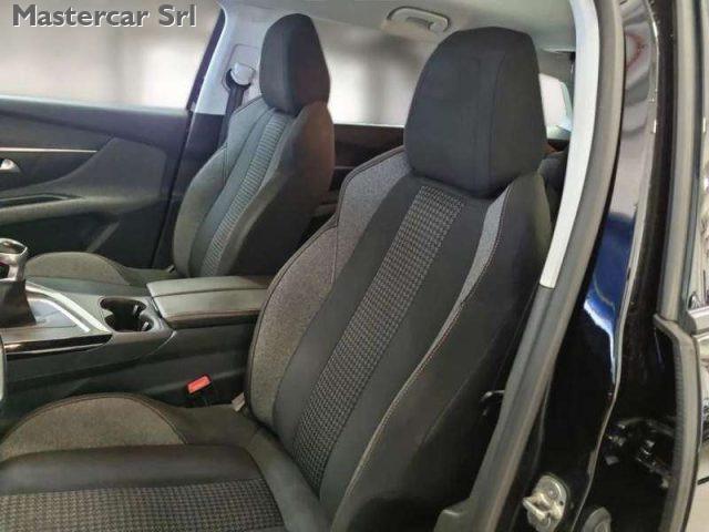 PEUGEOT 5008 1.5d 130cv bluehdi Business 5 posti - FZ186HD