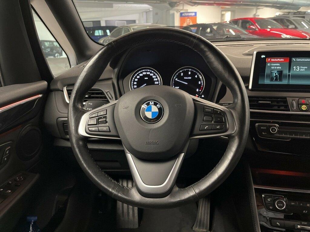 BMW Serie 2 Active Tourer 216 d Sport DCT