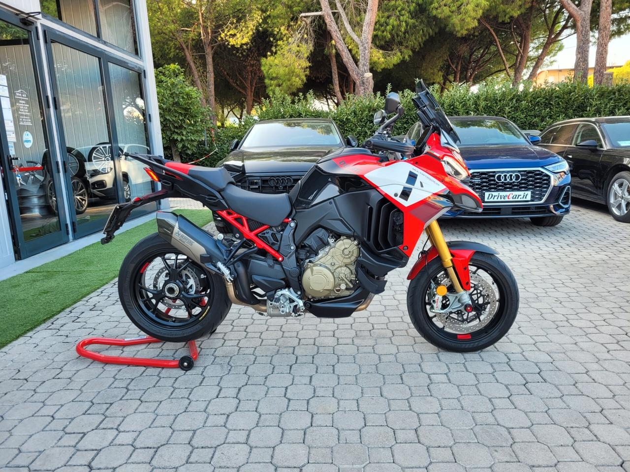 Ducati Multistrada V4 PIKE PEAK 9.500KM.