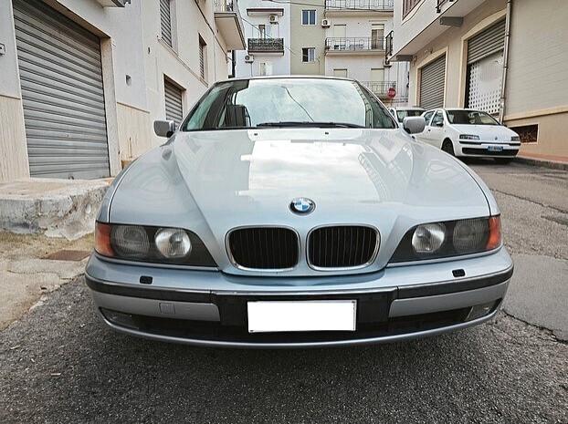 BMW 520 I Benzina 6 cilindri *PELLE* - 1998