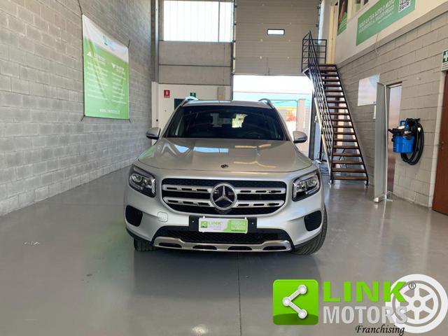 MERCEDES-BENZ GLB 200 d Automatic Sport