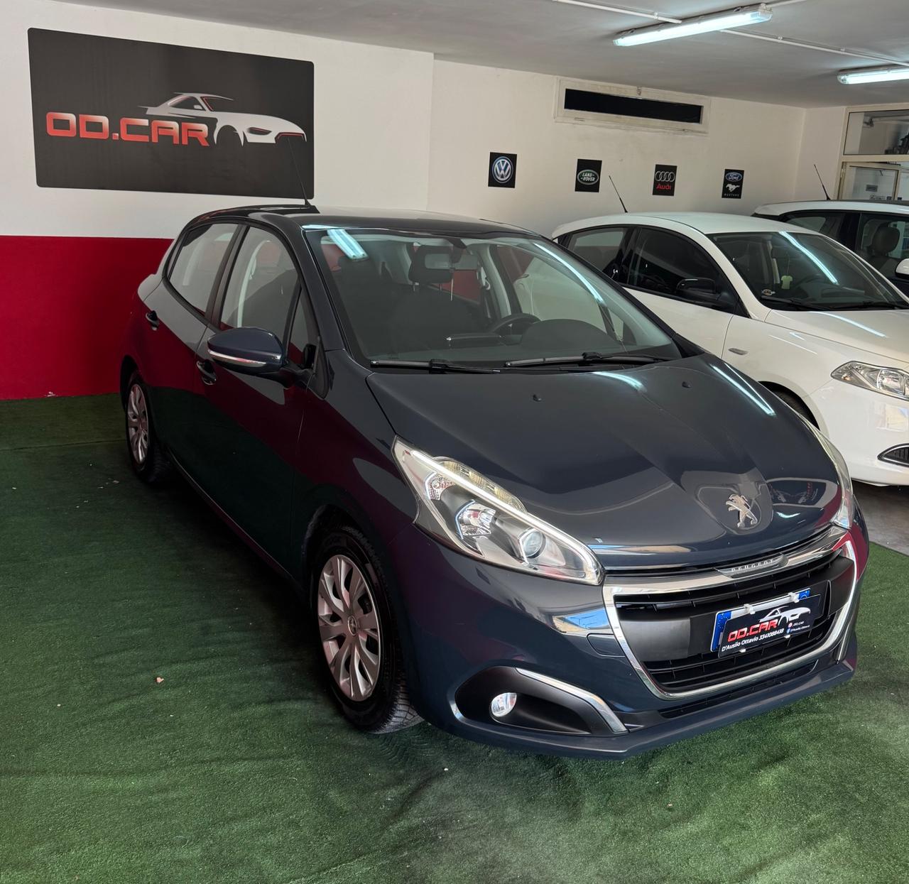 Peugeot 208 5 porte Access 110000 CHILOMETRI