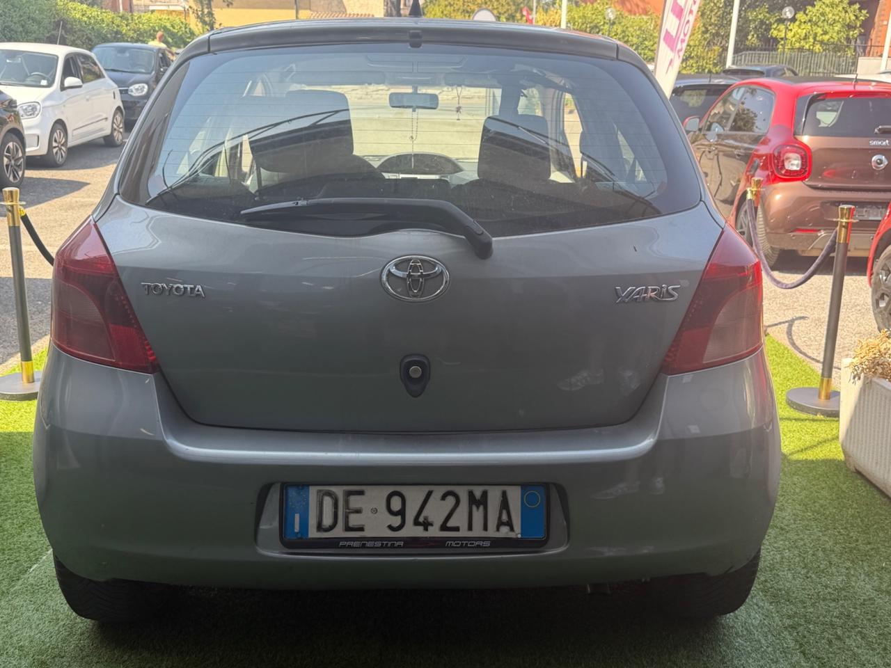 Toyota Yaris 1.3 5 porte Luna