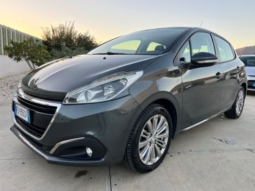 Peugeot 208 1.2 benzina 82cv 5 porte 2016