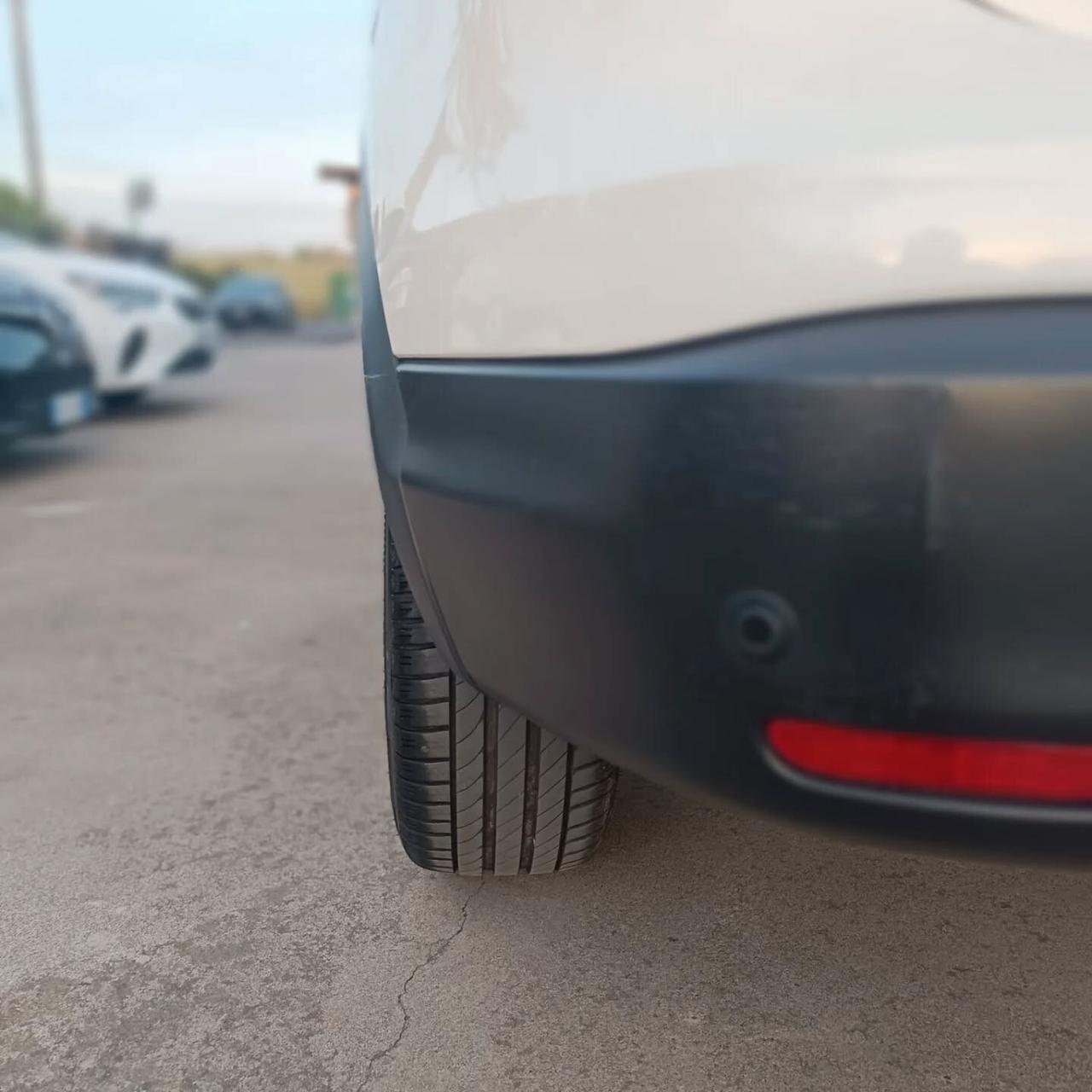 Nissan Qashqai 1.6 dCi tekna STRAFULL