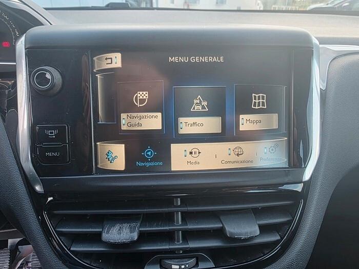 Peugeot 208 1.2 VTi 82 CV 5 porte Allure