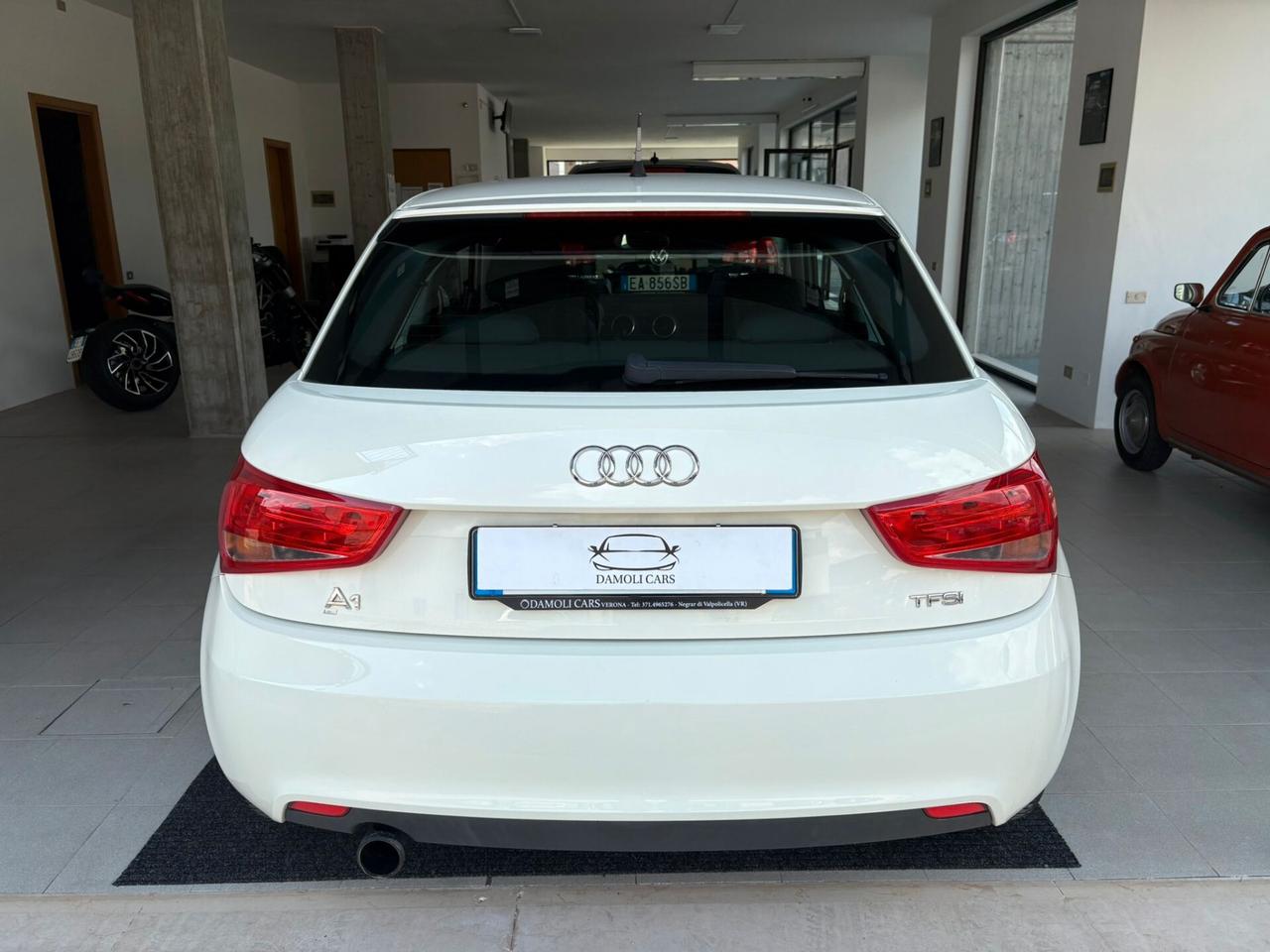 Audi A1 1.2 TFSi S-LINE 3P - OK NEOPATENTATI