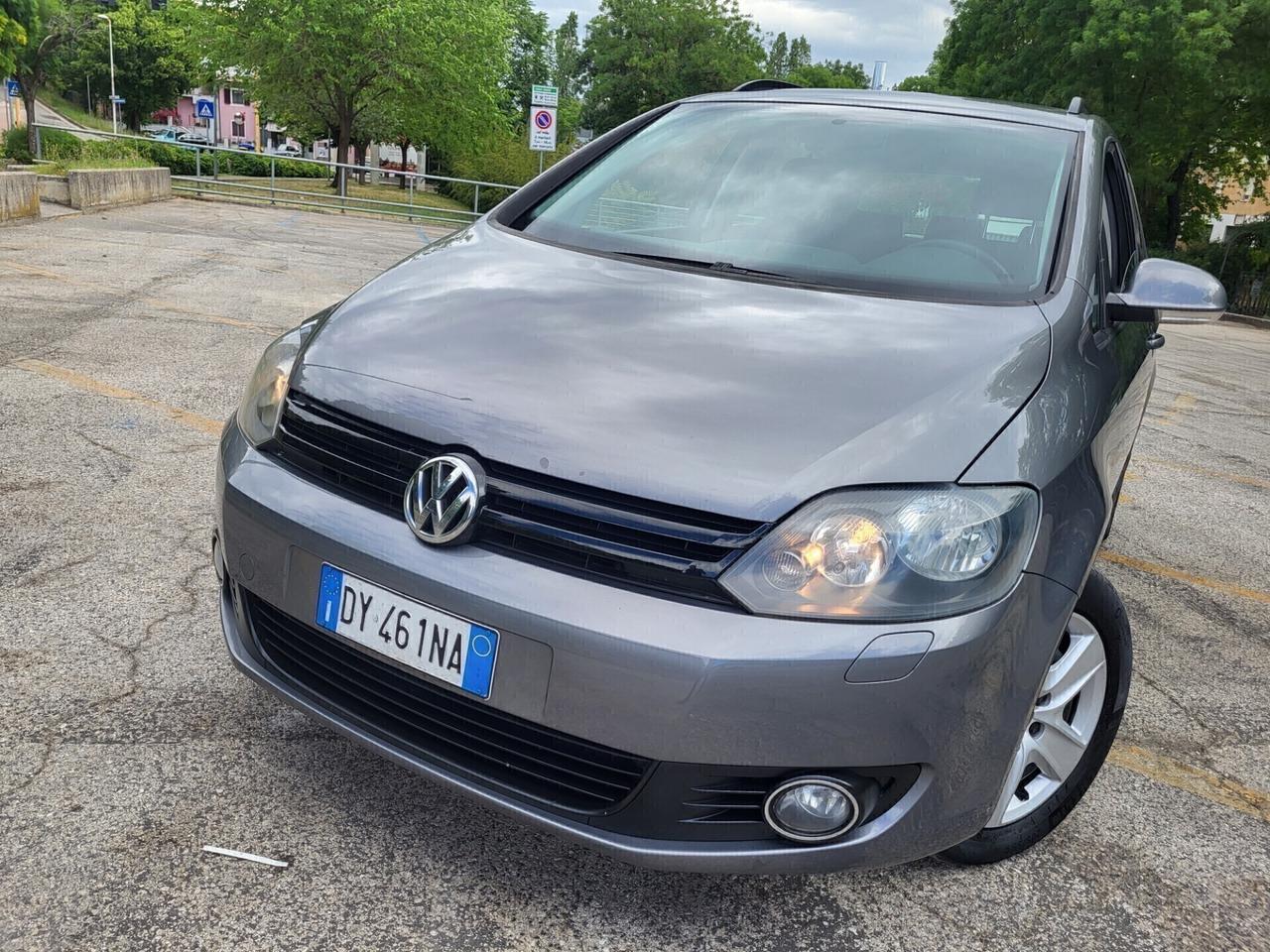 VOLKSWAGEN GOLF PLUS 1,6 TDI-FOTO TAGLIA E REVISIO