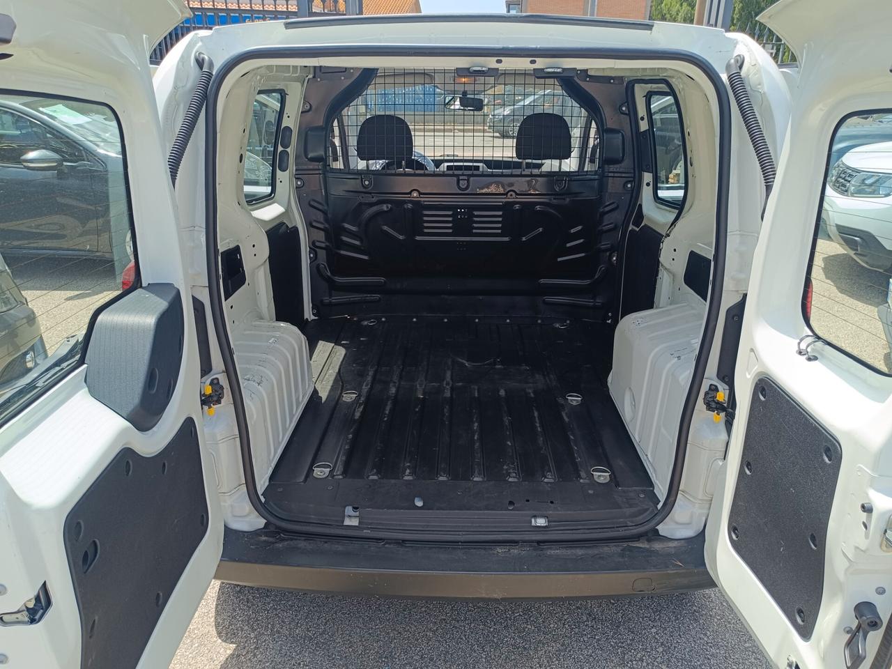 Fiat Fiorino 1.3 MJT 95CV Cargo SX
