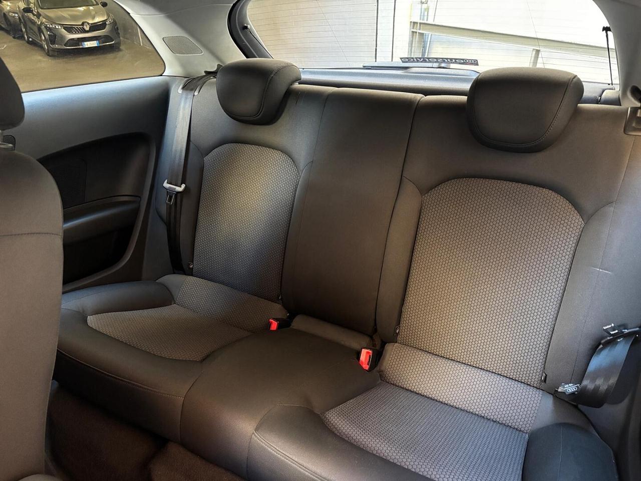 AUDI A1 - UNICO PROPRIETARIO