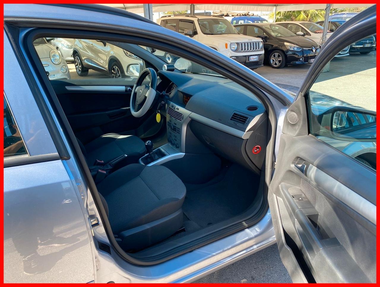 Opel Astra 1.6 115CV Sports Tourer Cosmo