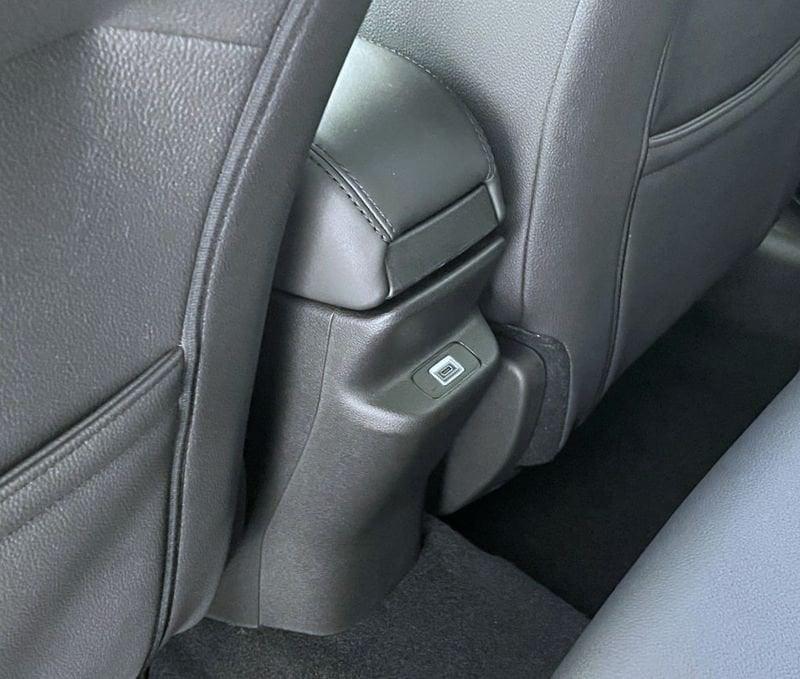 Jeep Avenger e-Hybrid 1.2 MHEV e-Hybrid Turbo Summit * KM 0 * * TETTO ELETTRICO *