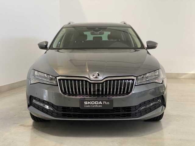 SKODA Superb 2.0 TDI EVO 150 CV SCR DSG Wagon Executive